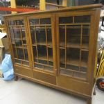 690 3718 DISPLAY CABINET